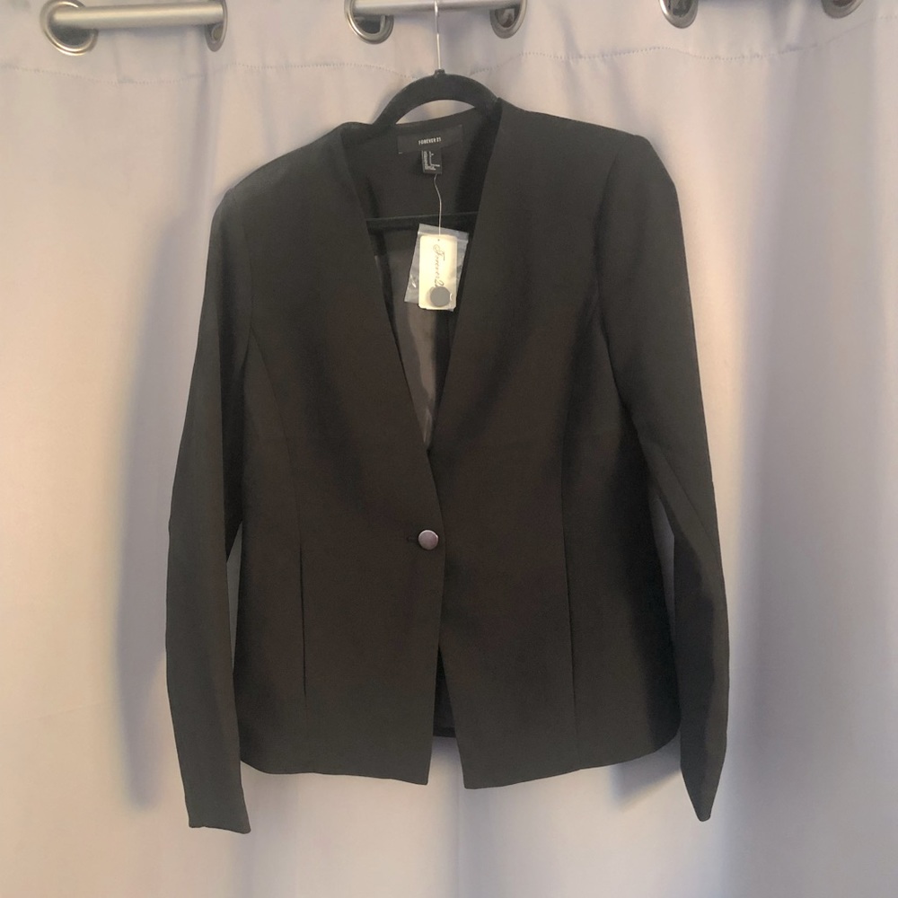 Forever 21 black Button Blazer